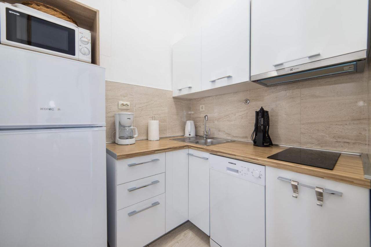 Apartmani Aida Živogošće Eksteriør billede